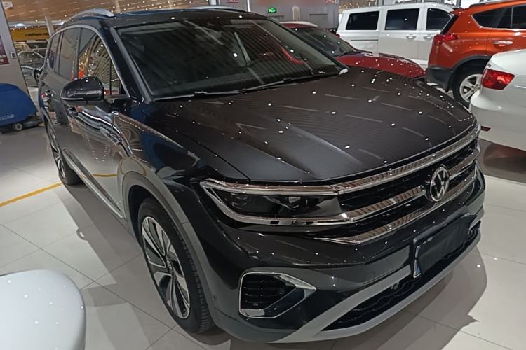 Used Volkswagen Talagon 2023 Facelift 380TSI All-Wheel-Drive Luxury Jiajing Pro 6-Seater Front Right 45 Deg