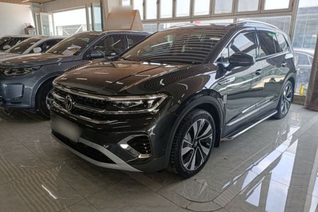 Używany Volkswagen Talagon 2023 Facelift 380TSI All-Wheel-Drive Luxury Jiajing Pro 6-Seater