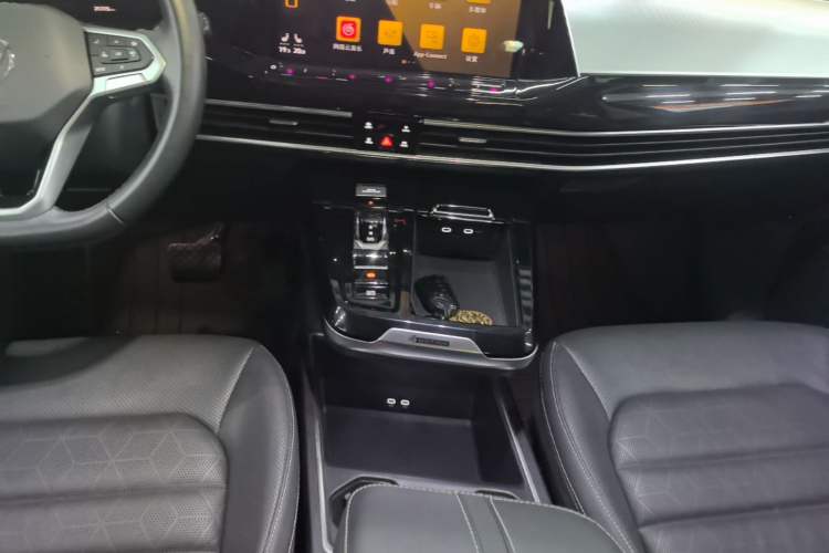 Used Volkswagen Talagon 2023 Facelift 380TSI All-Wheel-Drive Luxury Jiajing Pro 6-Seater Gear Lever