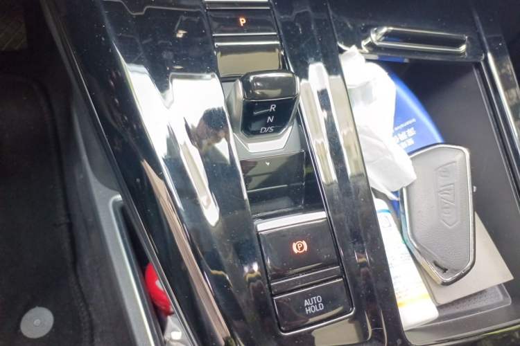 Used Volkswagen Talagon 2023 Facelift 380TSI All-Wheel-Drive Luxury Jiajing Pro 6-Seater Gear Lever