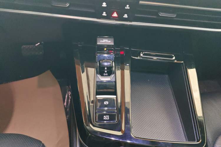 Used Volkswagen Talagon 2023 Facelift 380TSI All-Wheel-Drive Luxury Jiajing Pro 6-Seater Gear Lever