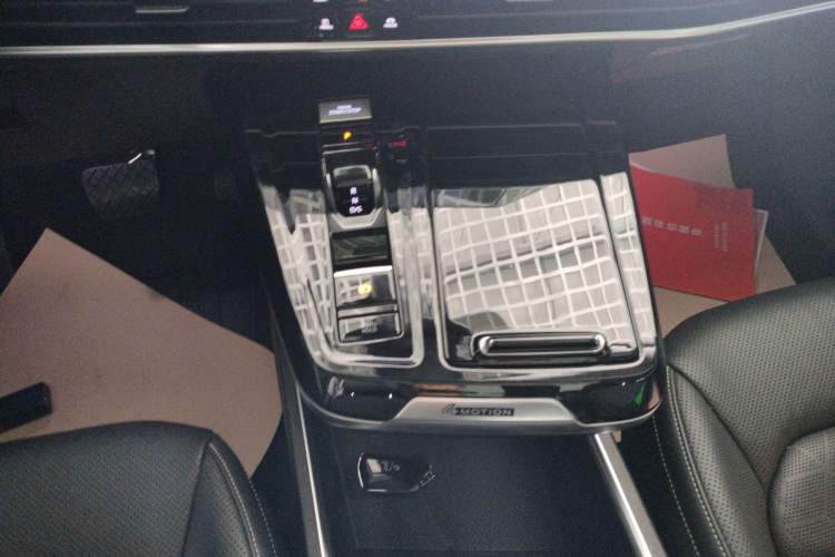 Used Volkswagen Talagon 2023 Facelift 380TSI All-Wheel-Drive Luxury Jiajing Pro 6-Seater Gear Lever