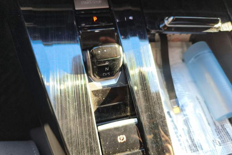 Used Volkswagen Talagon 2023 Facelift 380TSI All-Wheel-Drive Luxury Jiajing Pro 6-Seater Gear Lever