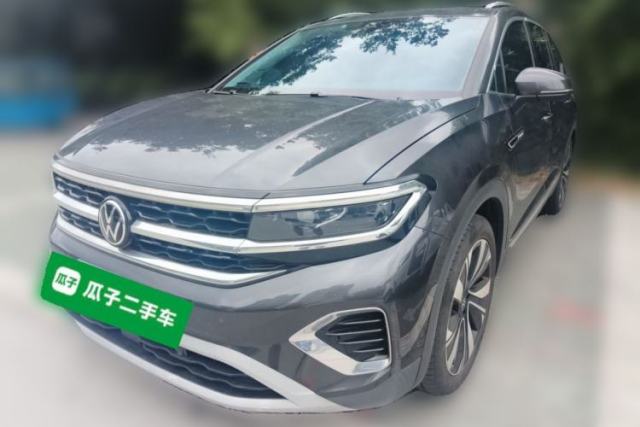 Ojetý Volkswagen Talagon 2023 Facelift 380TSI All-Wheel Drive Luxury Jiajing Pro Version with 7 Seats