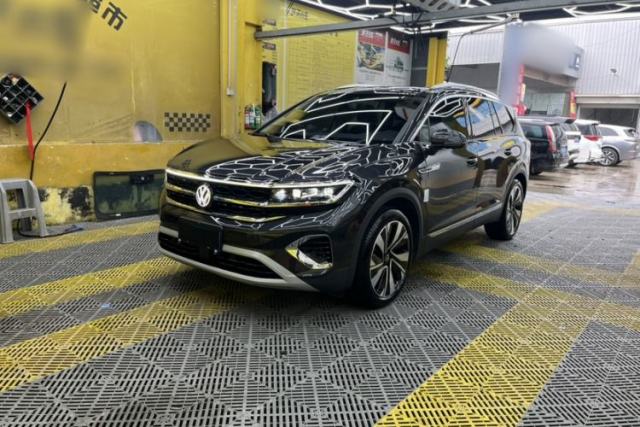Volkswagen Talagon 2023 Facelift 380TSI All-Wheel-Drive Luxury Jiajing Pro 6-Seater usado