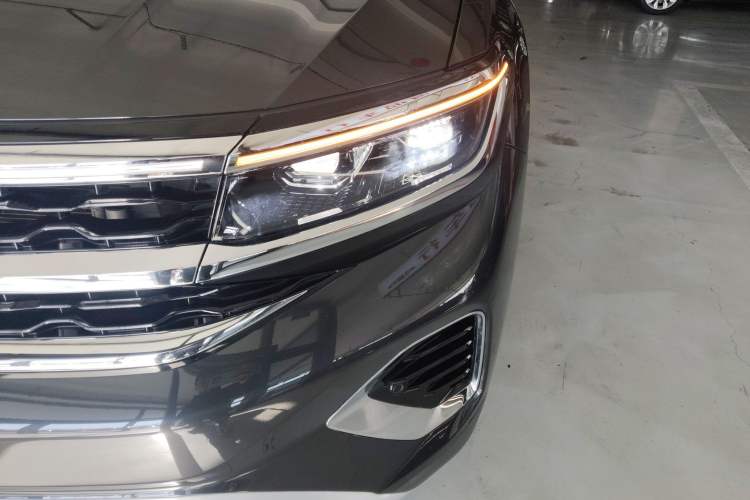 Used Volkswagen Talagon 2023 380TSI Four-Wheel Drive Luxury Premium Edition Pro Left Front Headlight