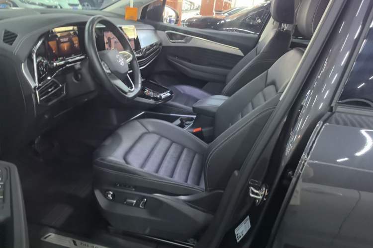 Used Volkswagen Talagon 2023 Facelift 380TSI All-Wheel-Drive Luxury Jiajing Pro 6-Seater Left Front Seat