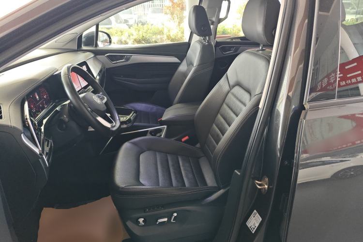 Used Volkswagen Talagon 2023 Facelift 380TSI All-Wheel-Drive Luxury Jiajing Pro 6-Seater Left Front Seat