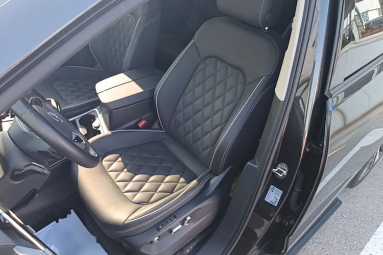Used Volkswagen Talagon 2023 Facelift 380TSI All-Wheel-Drive Flagship Shengjing Edition 6 Seats Left Front Seat