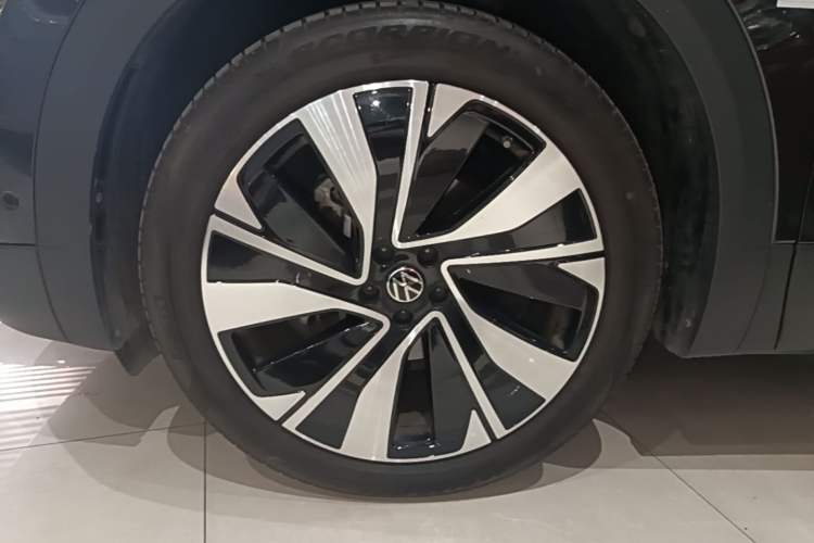 Used Volkswagen Talagon 2023 Facelift 380TSI All-Wheel-Drive Luxury Jiajing Pro 6-Seater Left Front Wheel Hub
