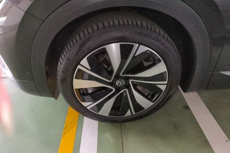 Used Volkswagen Talagon 2023 Facelift 380TSI All-Wheel-Drive Luxury Jiajing Pro 6-Seater Left Front Wheel Hub