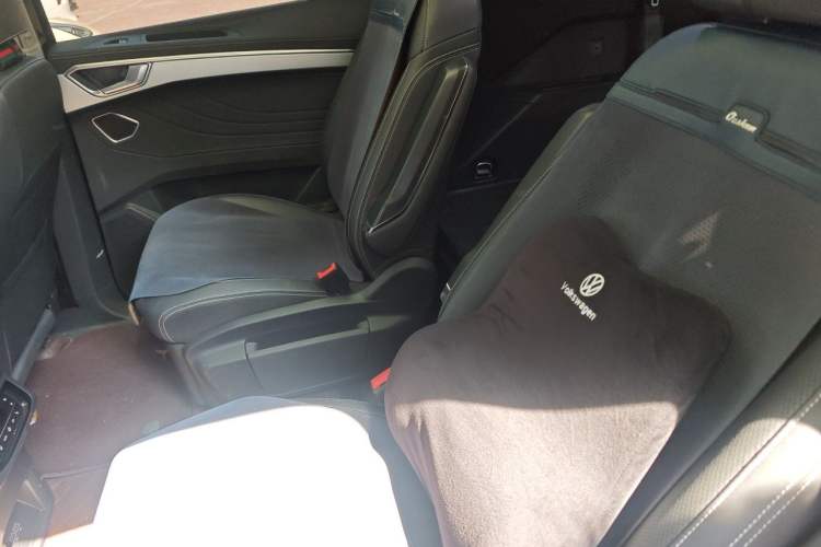 Used Volkswagen Talagon 2023 Facelift 380TSI All-Wheel-Drive Flagship Shengjing Edition 6 Seats Left Rear Seat