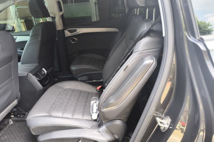 Used Volkswagen Talagon 2023 Facelift 380TSI All-Wheel-Drive Luxury Jiajing Pro 6-Seater Left Rear Seat