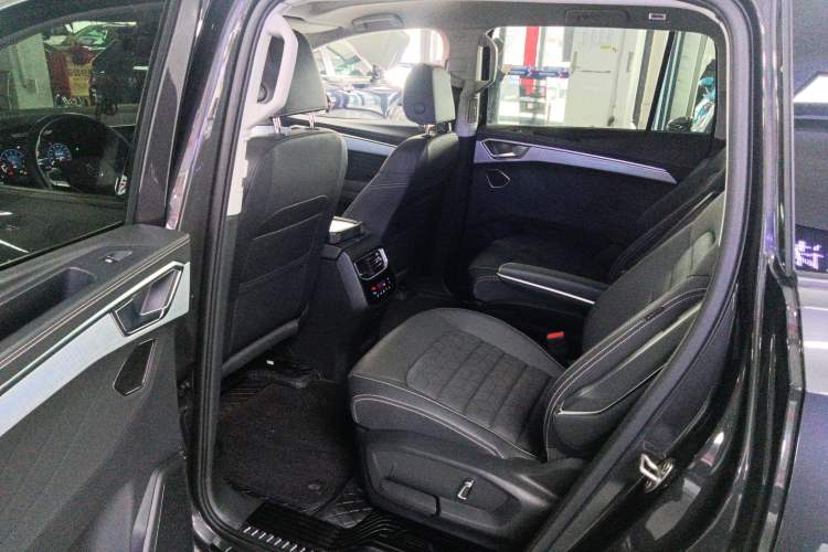 Used Volkswagen Talagon 2023 Facelift 380TSI All-Wheel-Drive Luxury Jiajing Pro 6-Seater Left Rear Seat