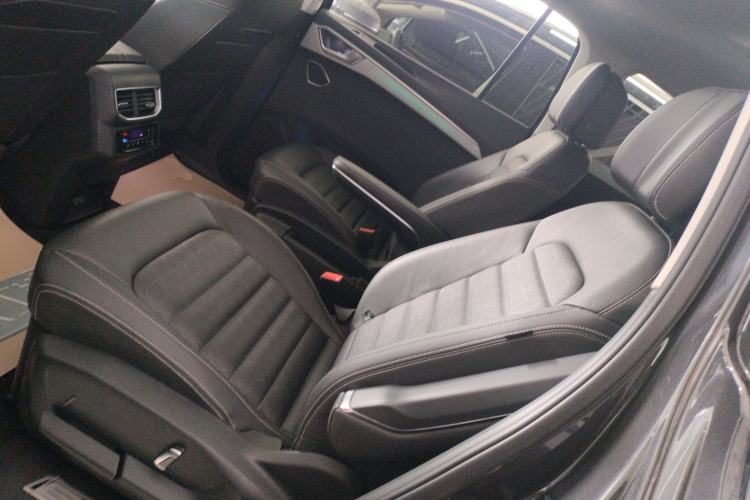 Used Volkswagen Talagon 2023 Facelift 380TSI All-Wheel-Drive Luxury Jiajing Pro 6-Seater Left Rear Seat