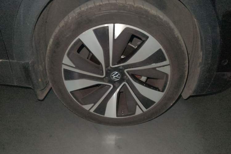 Used Volkswagen Talagon 2023 Facelift 380TSI All-Wheel-Drive Flagship Shengjing Edition 6 Seats Right Front Wheel Hub