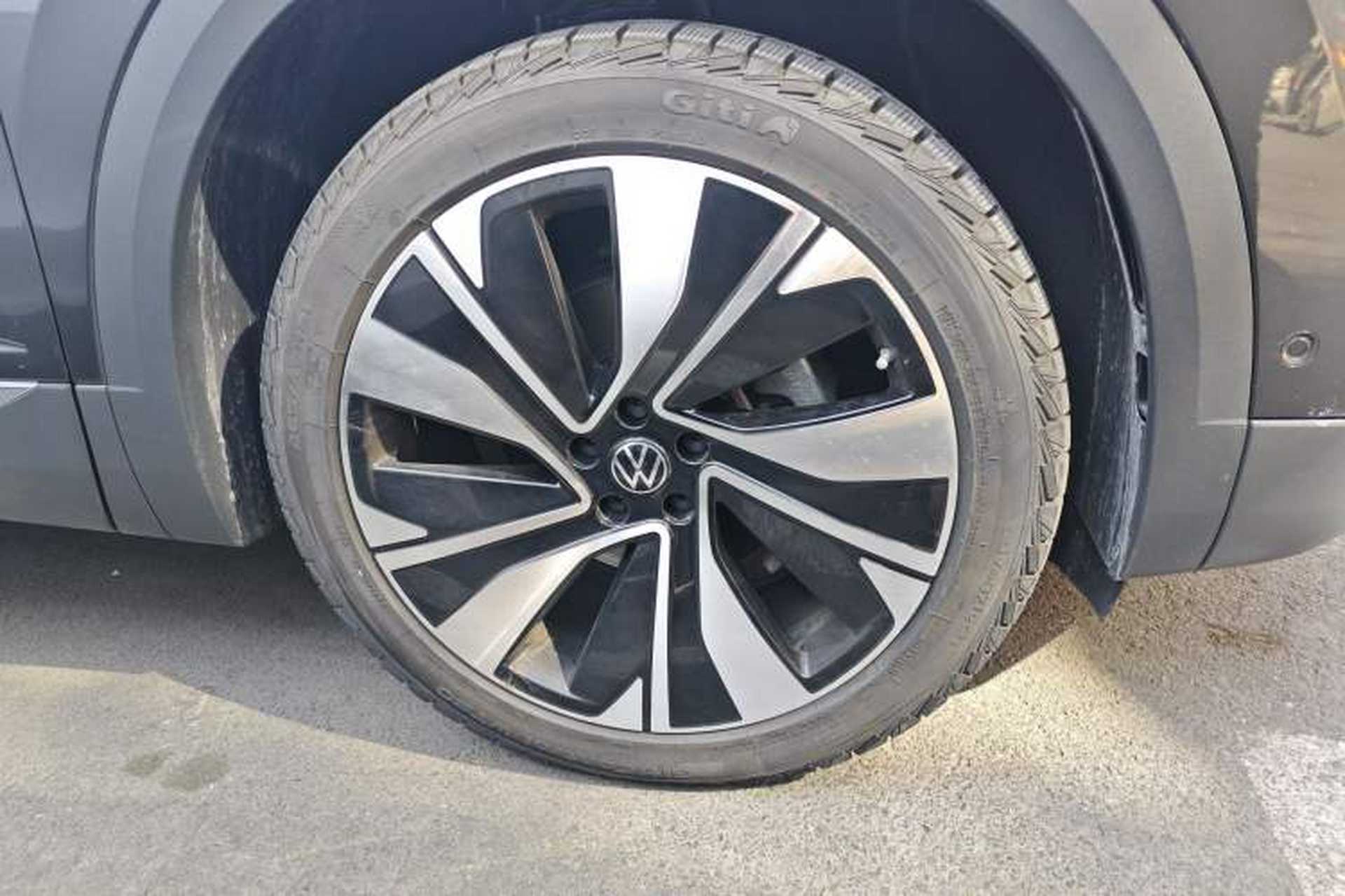 Used Volkswagen Talagon 2023 Facelift 380TSI All-Wheel-Drive Flagship Shengjing Edition 6 Seats Right Front Wheel Hub