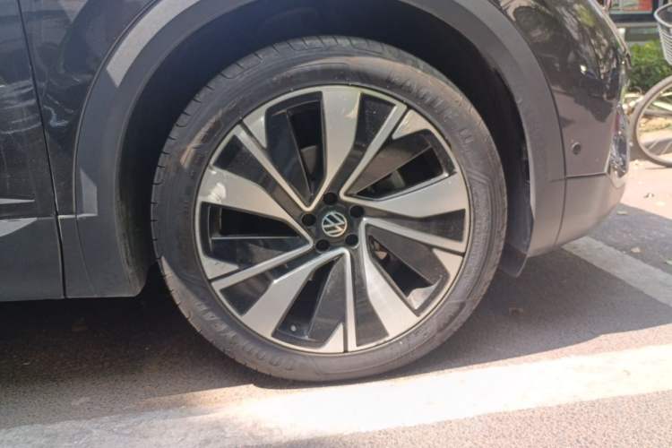 Used Volkswagen Talagon 2023 Facelift 380TSI All-Wheel-Drive Luxury Jiajing Pro 6-Seater Right Front Wheel Hub