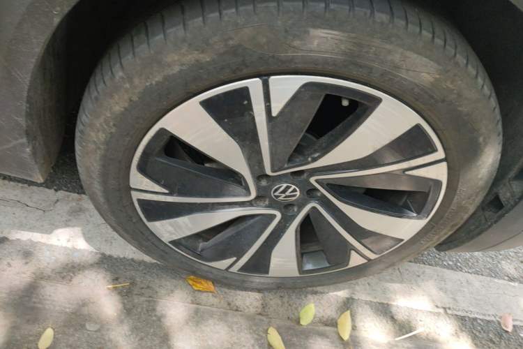 Used Volkswagen Talagon 2023 Facelift 380TSI All-Wheel-Drive Luxury Jiajing Pro 6-Seater Right Front Wheel Hub
