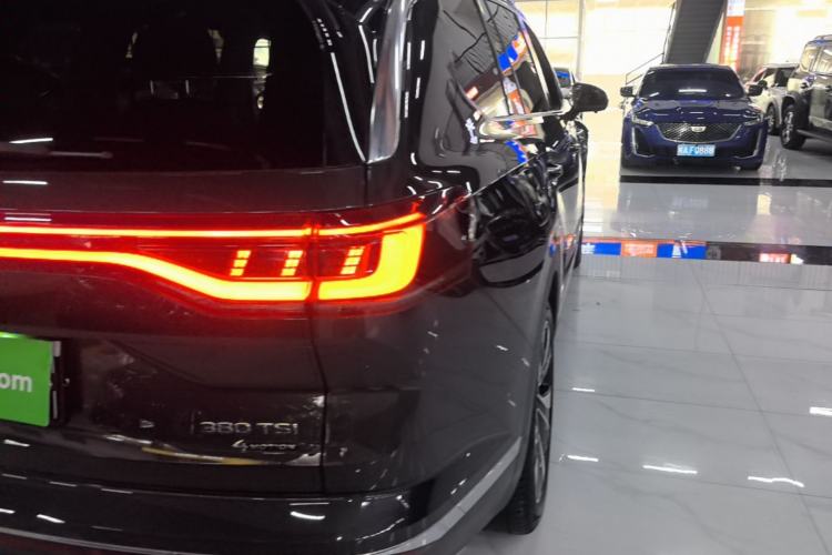 Used Volkswagen Talagon 2023 Facelift 380TSI All-Wheel-Drive Luxury Jiajing Pro 6-Seater Right Rear Taillight