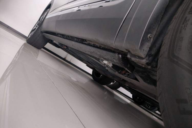 Used Volkswagen Talagon 2023 Facelift 380TSI All-Wheel-Drive Luxury Jiajing Pro 6-Seater Right Side Sill