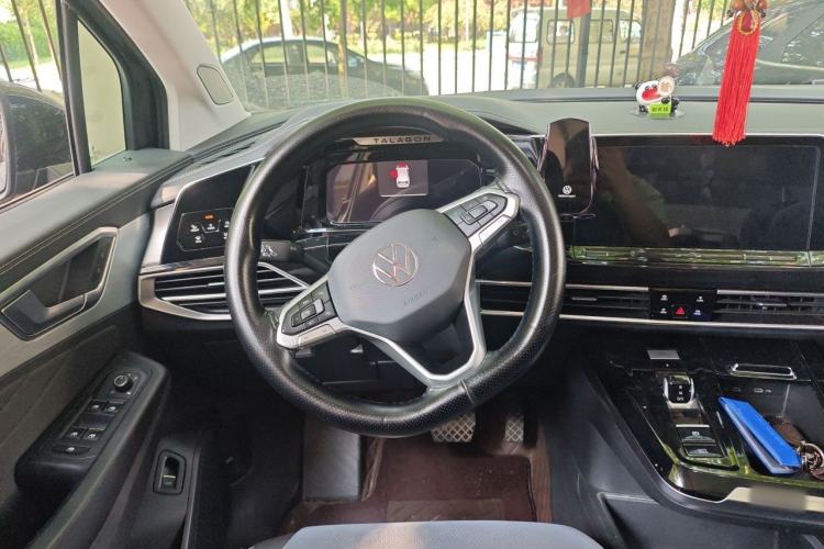 Used Volkswagen Talagon 2023 Facelift 380TSI All-Wheel-Drive Flagship Shengjing Edition 6 Seats Steering Wheel