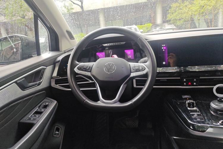 Used Volkswagen Talagon 2023 Facelift 380TSI All-Wheel Drive Luxury Jiajing Pro Version with 7 Seats Steering Wheel