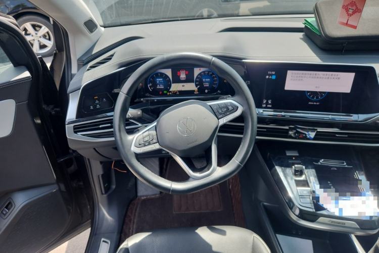 Used Volkswagen Talagon 2023 Facelift 380TSI All-Wheel-Drive Flagship Shengjing Edition 6 Seats Steering Wheel