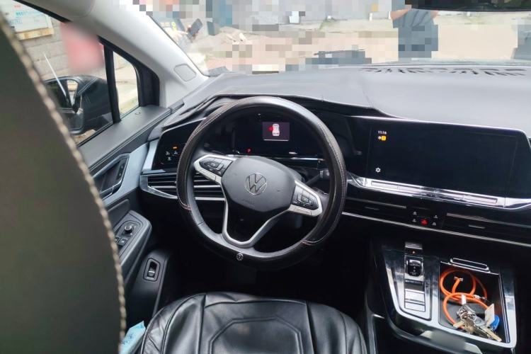 Used Volkswagen Talagon 2023 Facelift 380TSI All-Wheel Drive Luxury Jiajing Pro Version with 7 Seats Steering Wheel