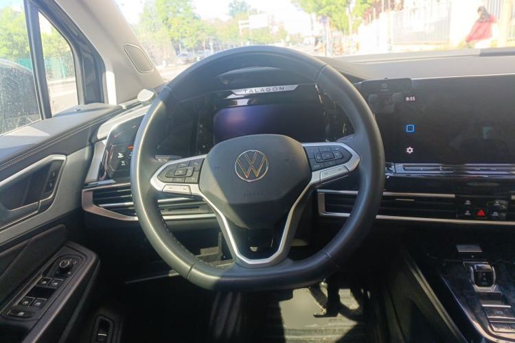 Used Volkswagen Talagon 2023 Facelift 380TSI All-Wheel Drive Luxury Jiajing Pro Version with 7 Seats Steering Wheel