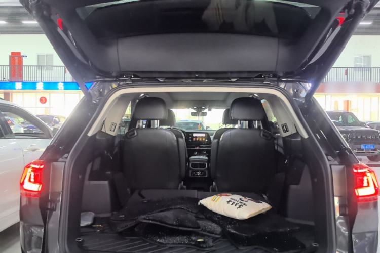 Used Volkswagen Talagon 2023 Facelift 380TSI All-Wheel-Drive Luxury Jiajing Pro 6-Seater Trunk