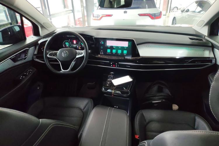 Used Volkswagen Talagon 2023 Facelift 380TSI All-Wheel Drive Luxury Jiajing Pro Version with 7 Seats Center Console