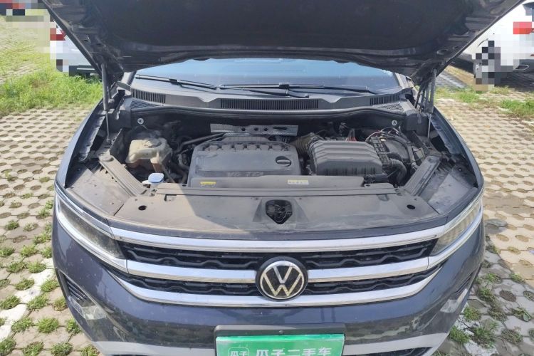 Used Volkswagen Talagon 2023 Facelift 530TSI All-Wheel-Drive Flagship Shengjing Edition Pro 6-Seater Engine Bay