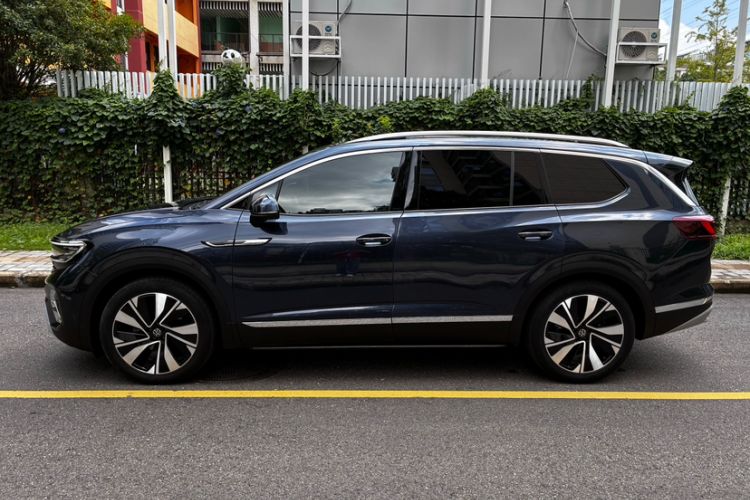 Used Volkswagen Talagon 2023 Facelift 380TSI All-Wheel Drive Luxury Jiajing Pro Version with 7 Seats Exterior 1