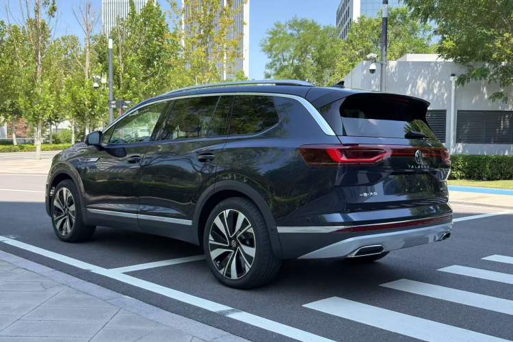 Used Volkswagen Talagon 2023 Facelift 380TSI All-Wheel-Drive Luxury Jiajing Pro 6-Seater Exterior 2