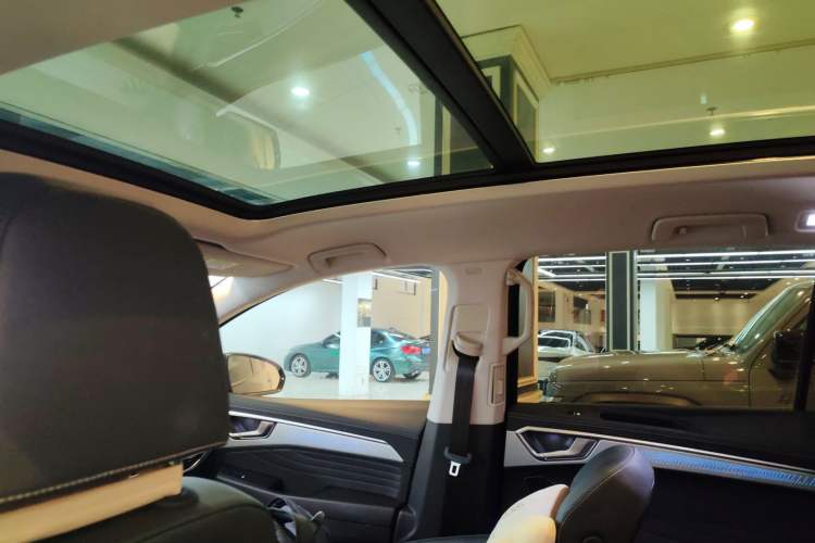 Used Volkswagen Talagon 2023 Facelift 380TSI All-Wheel-Drive Luxury Jiajing Pro 6-Seater Headliner