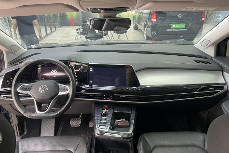 Used Volkswagen Talagon 2023 Facelift 380TSI All-Wheel-Drive Luxury Jiajing Pro 6-Seater Interior 3