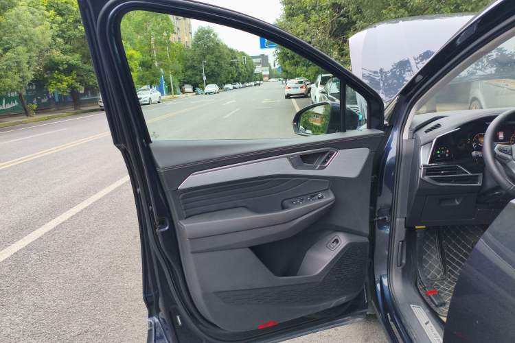 Used Volkswagen Talagon 2023 Facelift 380TSI All-Wheel-Drive Luxury Jiajing Pro 6-Seater Left Front Door Interior