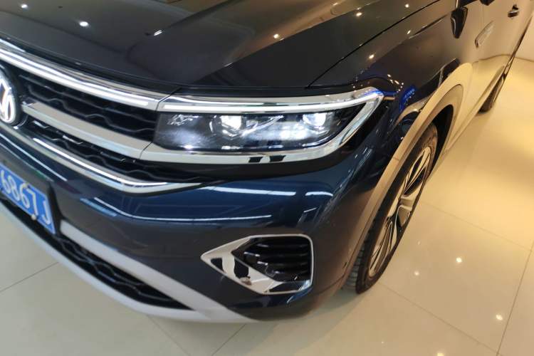 Used Volkswagen Talagon 2023 Facelift 380TSI All-Wheel-Drive Luxury Jiajing Pro 6-Seater Left Front Headlight