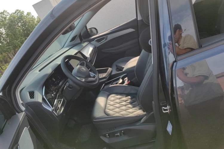 Used Volkswagen Talagon 2023 Facelift 380TSI Four-Wheel Drive Flagship Shengjing Edition 7 Seats Left Front Seat