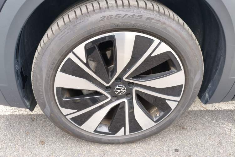 Used Volkswagen Talagon 2023 Facelift 380TSI All-Wheel-Drive Luxury Jiajing Pro 6-Seater Left Front Wheel Hub