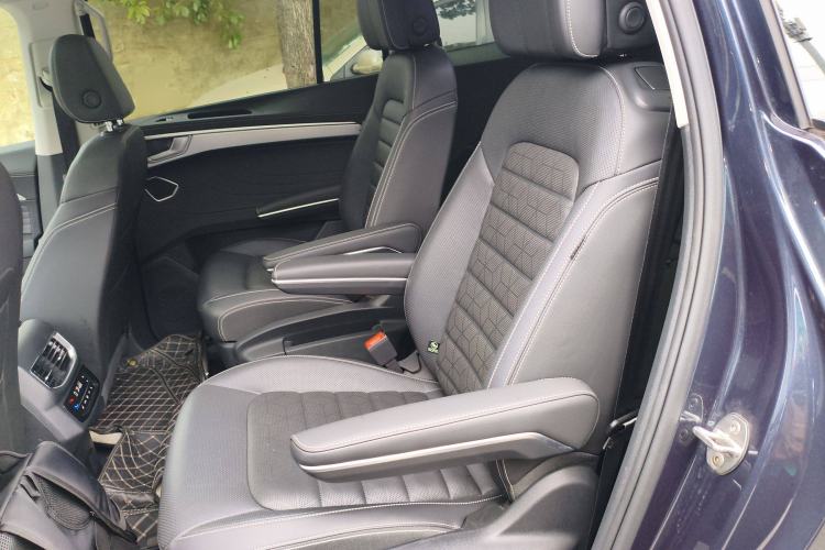 Used Volkswagen Talagon 2023 Facelift 380TSI All-Wheel-Drive Luxury Jiajing Pro 6-Seater Left Rear Seat