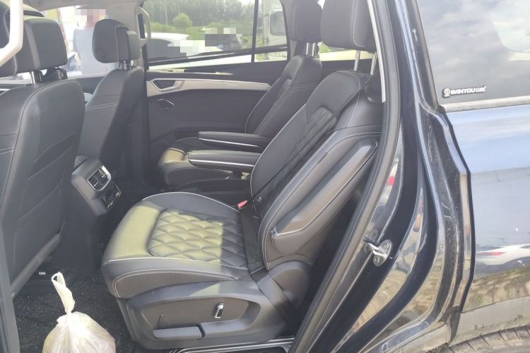 Used Volkswagen Talagon 2023 Facelift 530TSI All-Wheel-Drive Flagship Shengjing Edition Pro 6-Seater Left Rear Seat