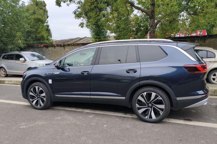 Used Volkswagen Talagon 2023 Facelift 380TSI All-Wheel-Drive Luxury Jiajing Pro 6-Seater Left Side
