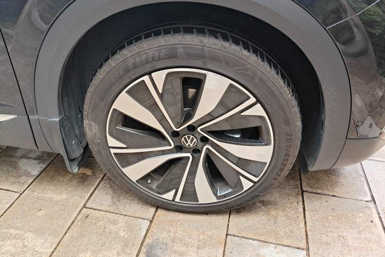 Used Volkswagen Talagon 2023 Facelift 380TSI All-Wheel-Drive Luxury Jiajing Pro 6-Seater Right Front Wheel Hub