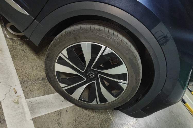 Used Volkswagen Talagon 2023 Facelift 380TSI All-Wheel-Drive Luxury Jiajing Pro 6-Seater Right Front Wheel Hub