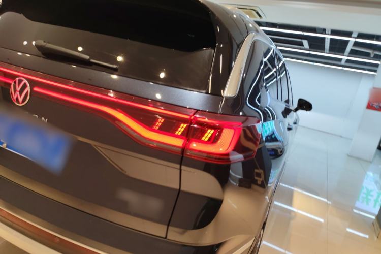 Used Volkswagen Talagon 2023 Facelift 380TSI All-Wheel-Drive Luxury Jiajing Pro 6-Seater Right Rear Taillight