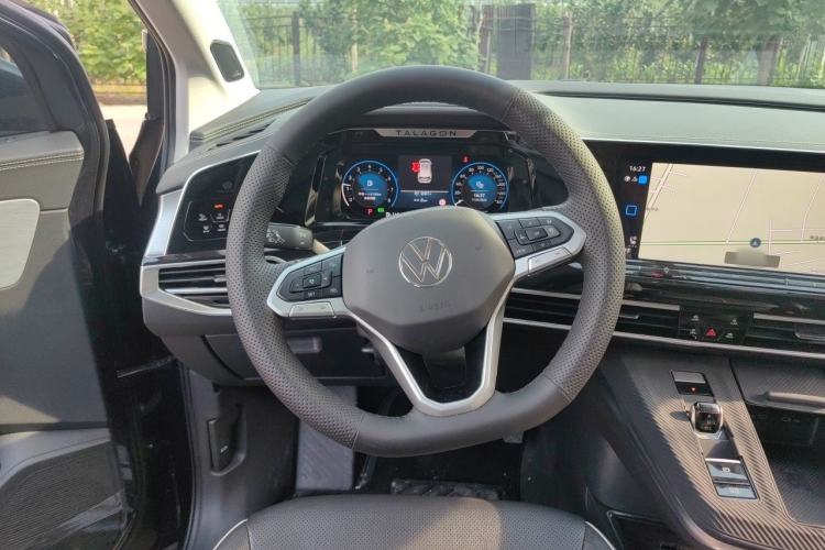 Used Volkswagen Talagon 2023 Facelift 380TSI Four-Wheel Drive Flagship Shengjing Edition 7 Seats Steering Wheel