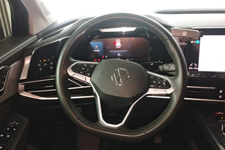 Used Volkswagen Talagon 2023 Facelift 380TSI All-Wheel-Drive Luxury Jiajing Pro 6-Seater Steering Wheel