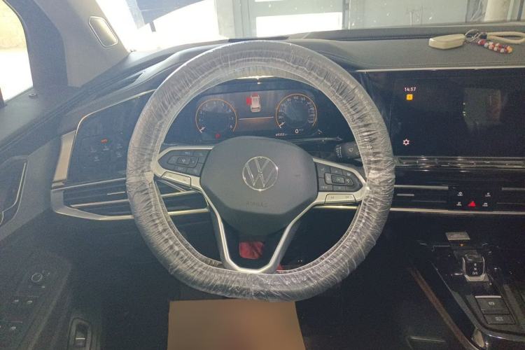 Used Volkswagen Talagon 2023 Facelift 380TSI All-Wheel Drive Luxury Jiajing Pro Version with 7 Seats Steering Wheel